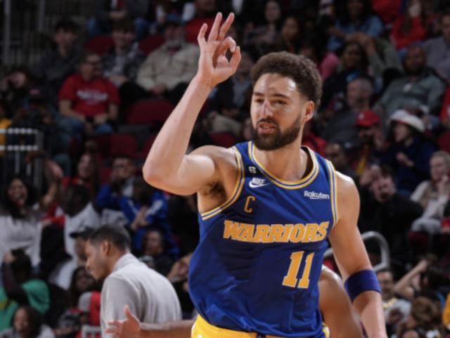 开云官网-水花74分难掩勇士短板 第二阵容仍让科尔无比头疼